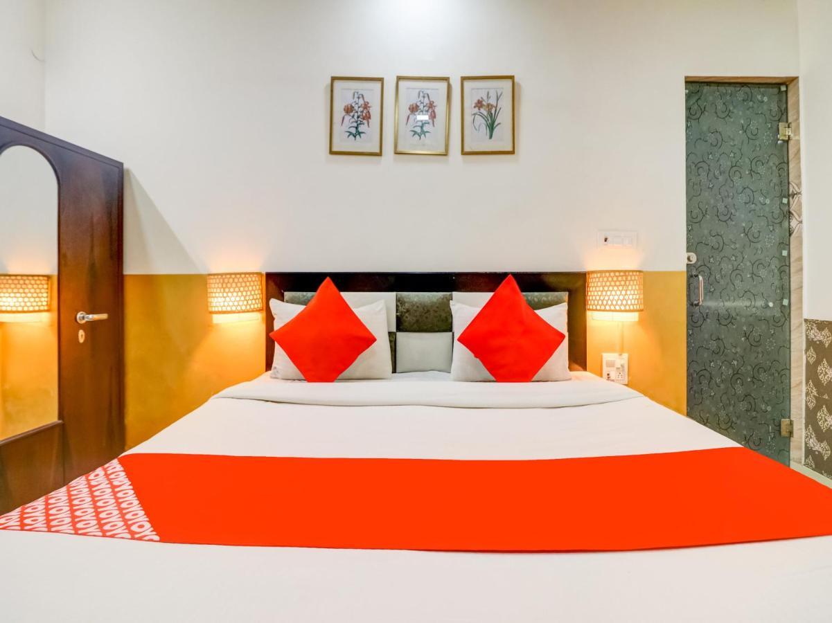 Oyo 74060 Taj Residency Hotel New Delhi Exterior photo