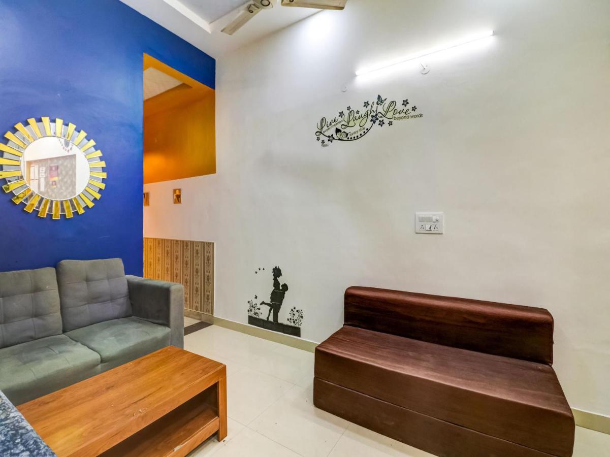 Oyo 74060 Taj Residency Hotel New Delhi Exterior photo